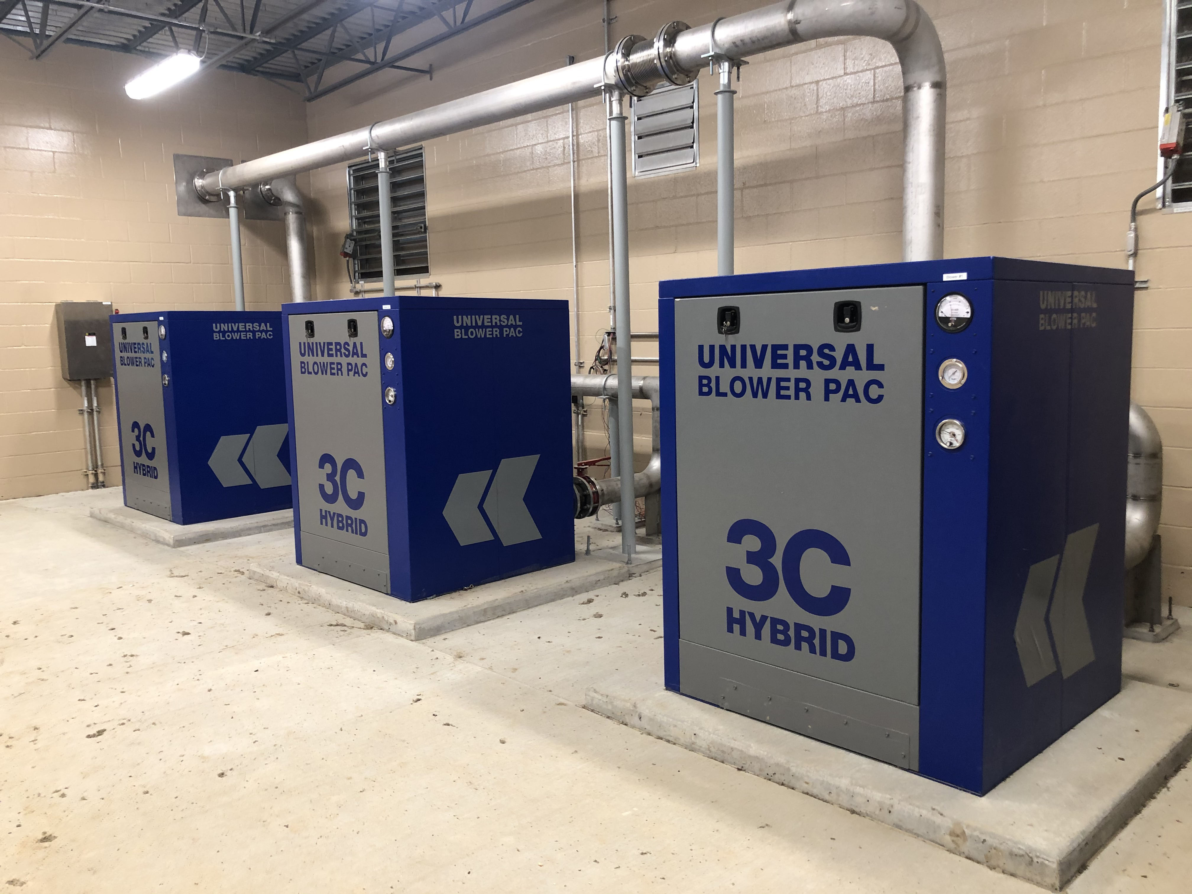 Wastewater Reclamation Facility in Highland, Illinois - hybrid blowers for fine bubble aeration