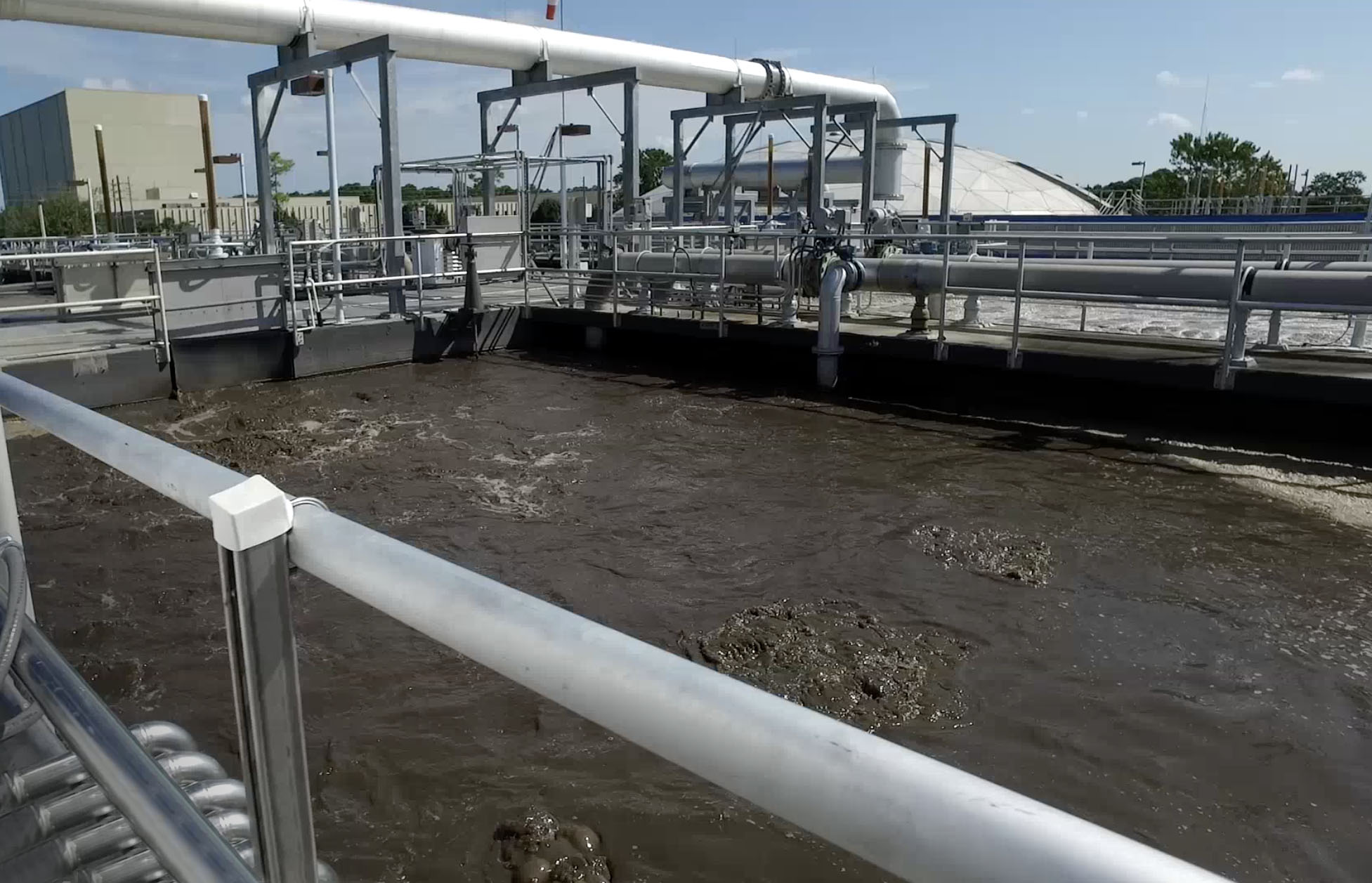 Water Conserv II WRF in Orlando, Florida - intermittent compressed air creates optimal anoxic conditions
